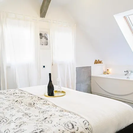 Lejlighed Modern House T&d For 7 Pax With Spacious Garden *