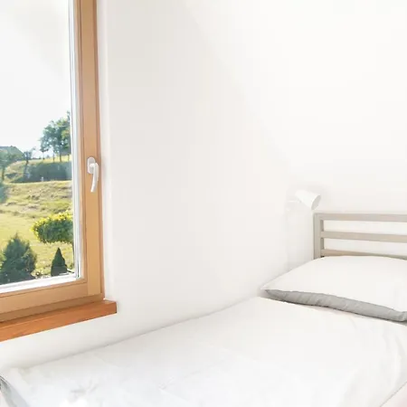 Modern House T&d For 7 Pax With Spacious Garden